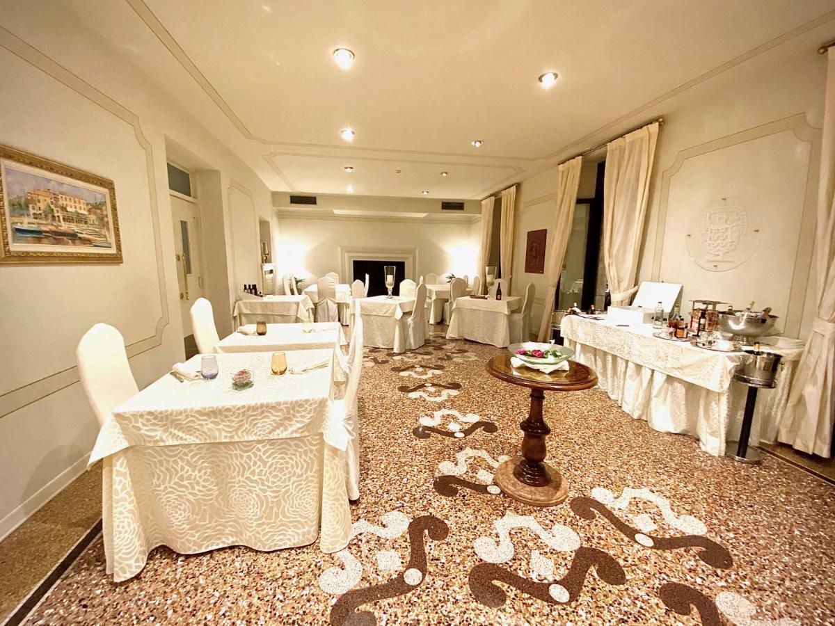 Albergo Gardesana Torri Del Benaco Eksteriør bilde