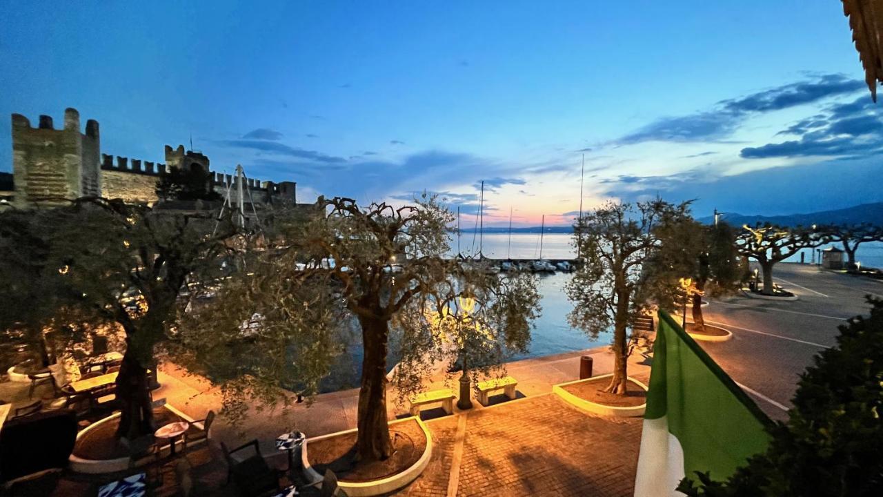 Albergo Gardesana Torri Del Benaco Eksteriør bilde